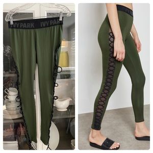 Beyoncé Adidas IVY PARK leggings. Size Large